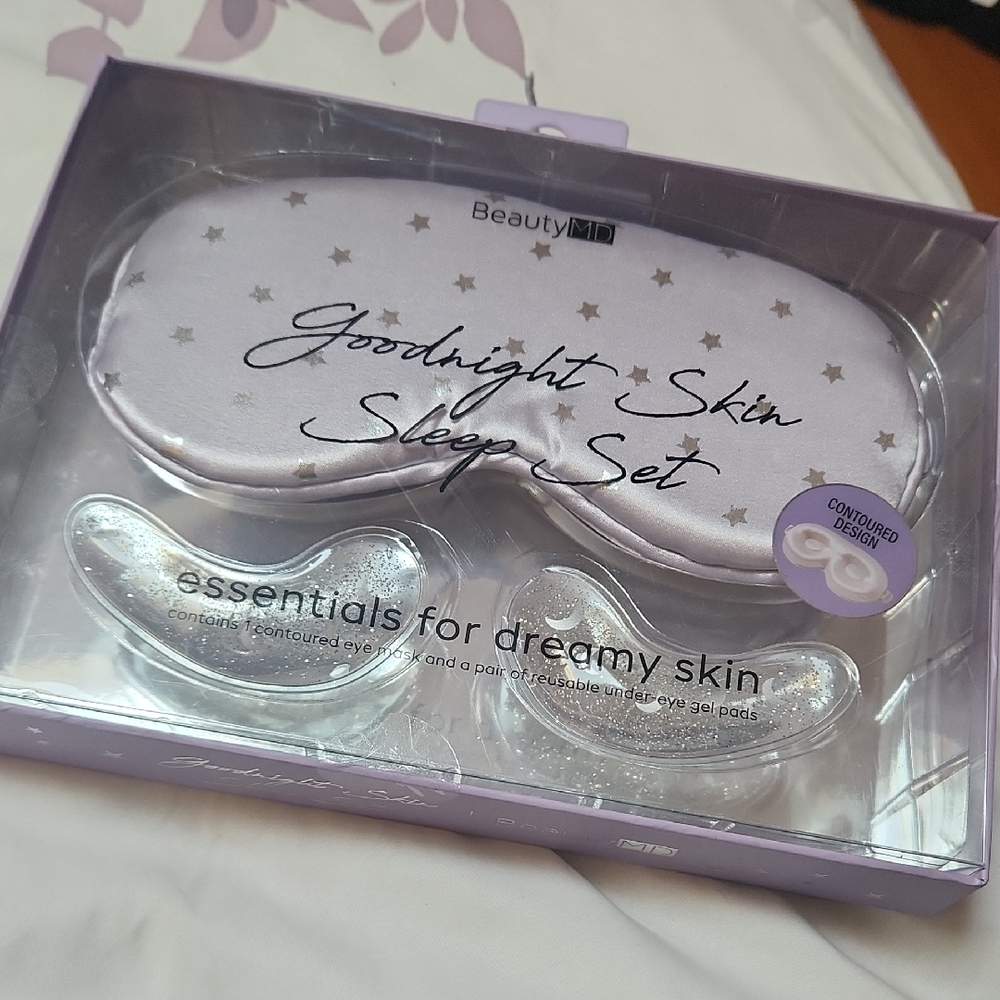 Purple Sleep Mask Set